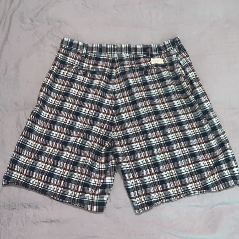 American Eagle Madras Shorts - Picture 2 of 4